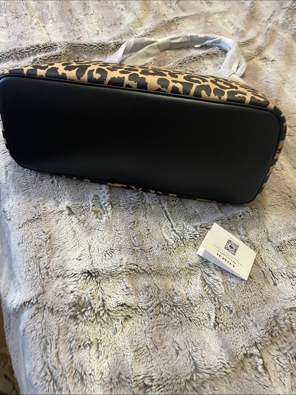 NWT - Coach Leopard Print Galley Tote Bag - Black and Tan - Picture 3 of 6
